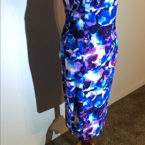 Multicolored dress with full length zipper - Picture 4 of 11